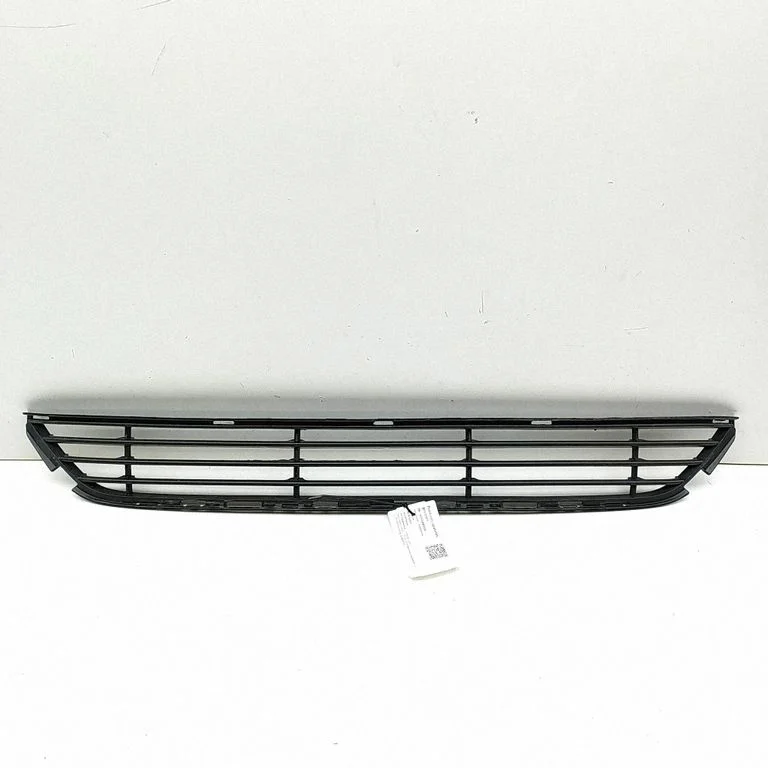 Atrapa przednia (grill) 31347091