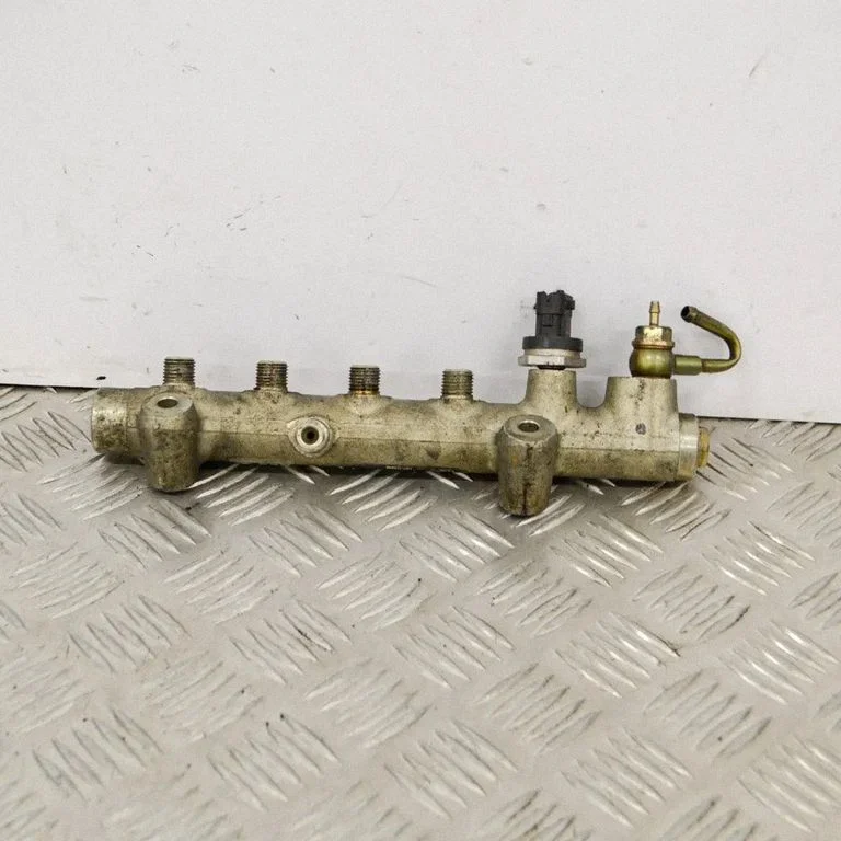 Fuel main line pipe – Opel Astra H (2004-2012)