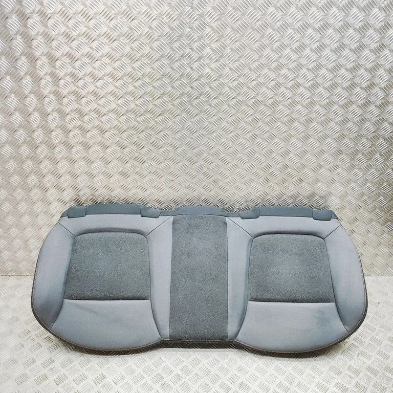 Rear seat 883111746R