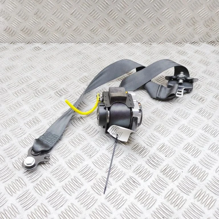 Priekšējā drošības josta JH78068B
