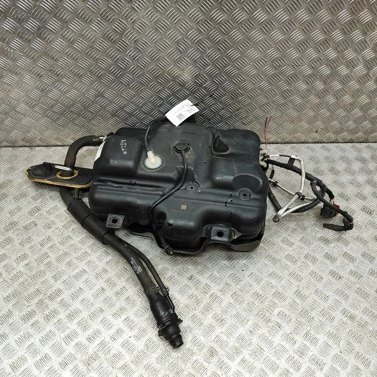 AdBlue šķidruma tvertne 172B04825R