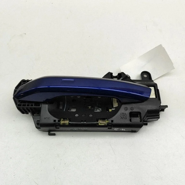Esiukse välimine käepide 8W01837811A