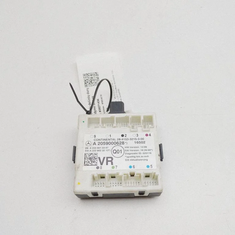 Durvju elektronikas vadības bloks – Mercedes-Benz C klase W205 (2014-2021)