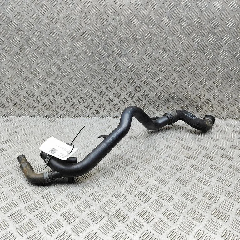 Engine coolant pipe/hose – Audi Q5 SQ5 8R (2008-2017)