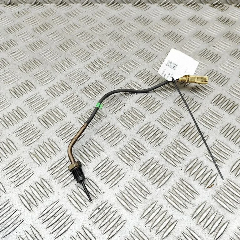 Eļļas temperatūras mērītājs 03L906088HA
