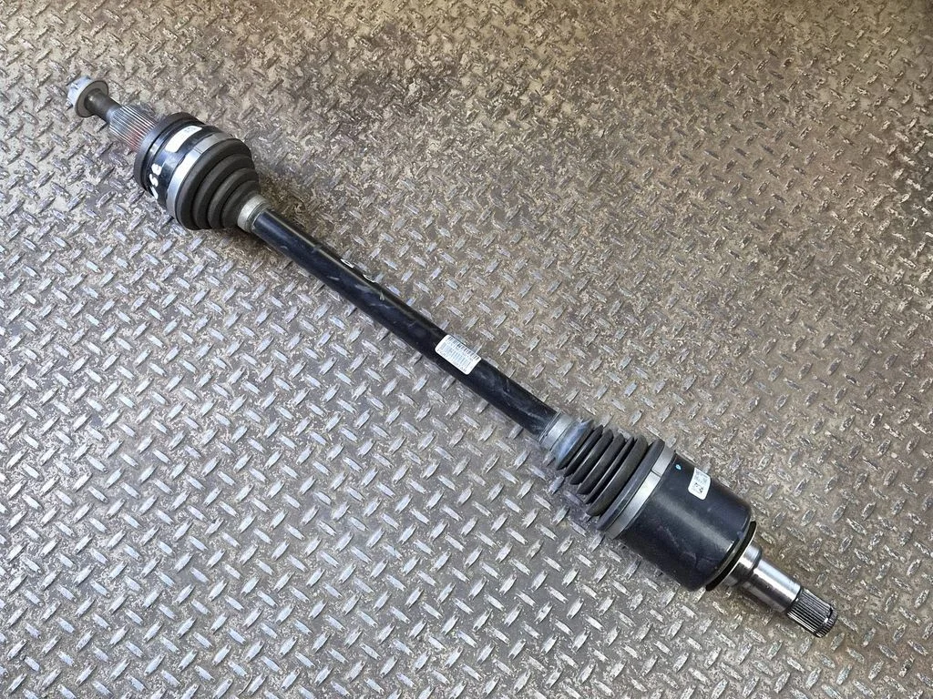 Rear driveshaft 68277002AB