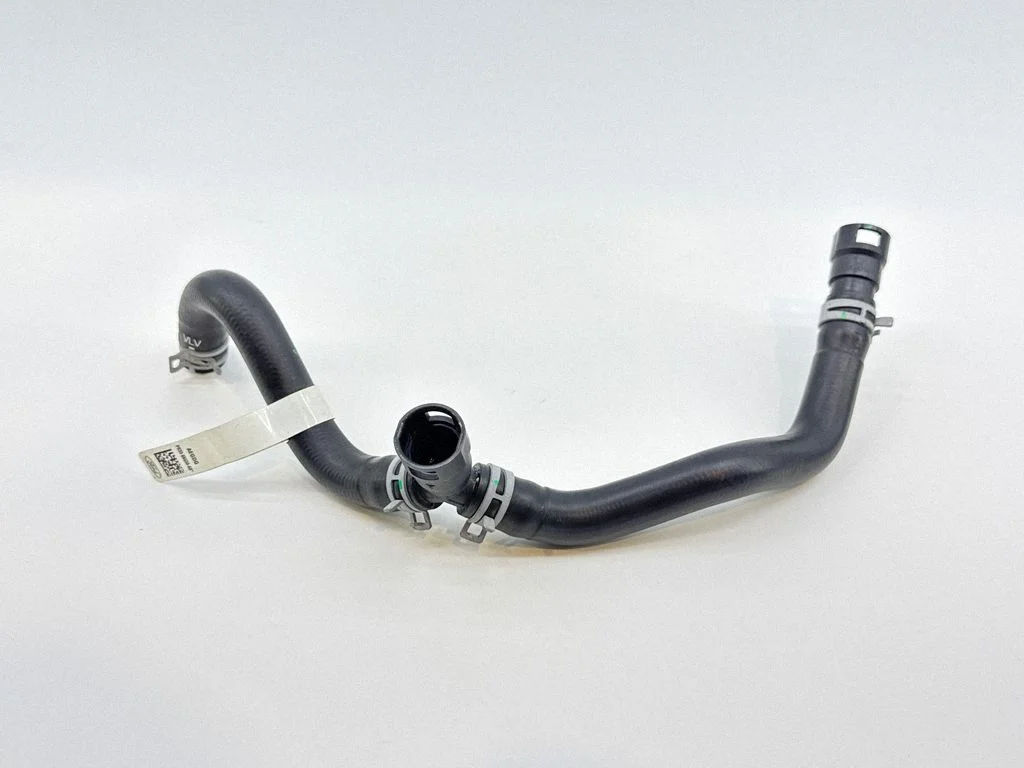 Mootori jahutusvedeliku toru / voolik – Ford Mustang VII (2023-)