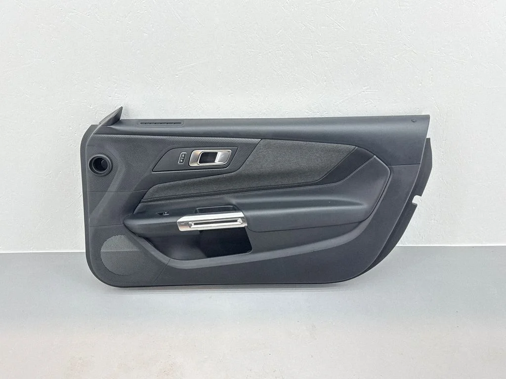 Front door card panel trim PR3BC23942EL339Z