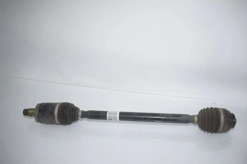 Rear driveshaft 7641212