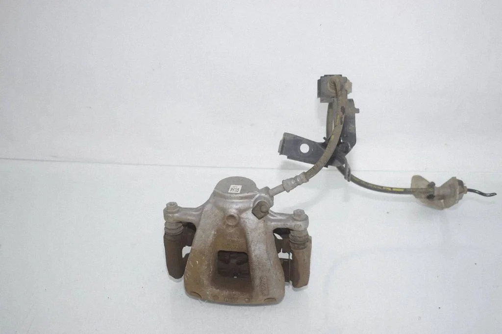 Front brake caliper – BMW i3 (2013-)