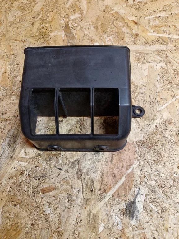 Intercooler air channel guide – SsangYong Tivoli (2015-)
