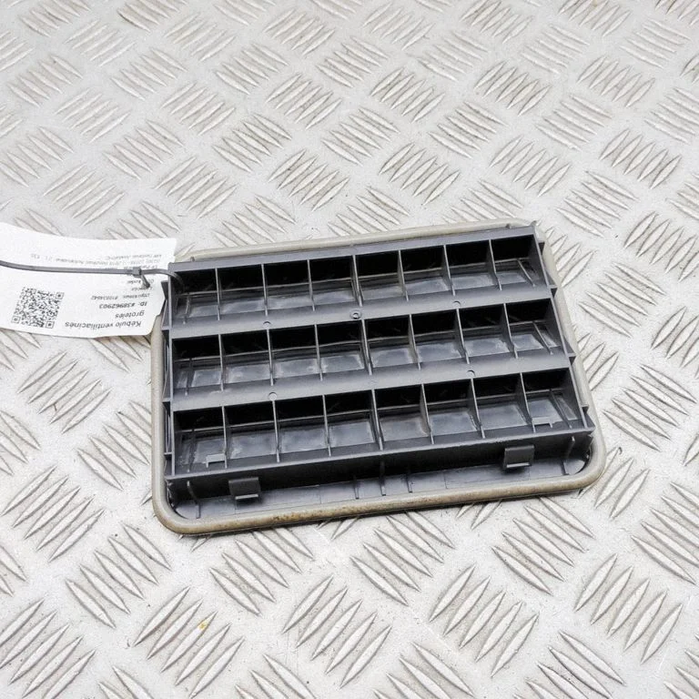 Ventilatsioonirest 9176945