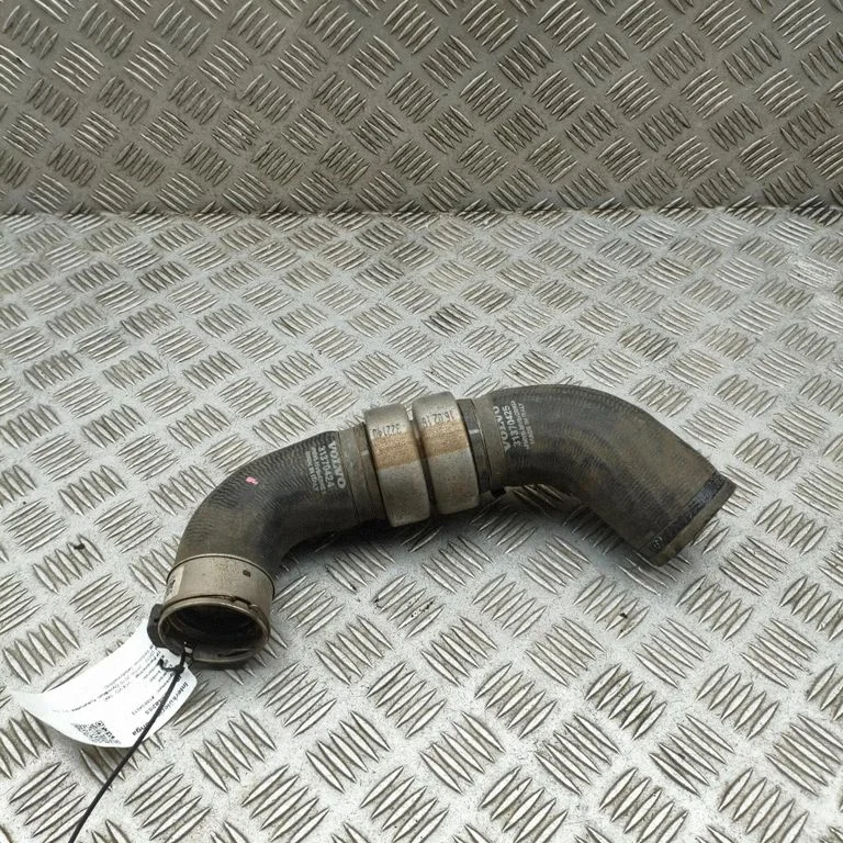 Intercooler hose/pipe 31370425