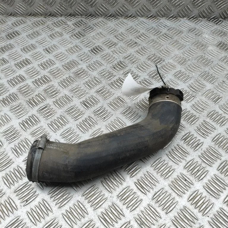 Intercooler hose/pipe 31370447