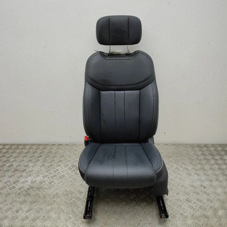 Priekšējais vadītāja sēdeklis 402008912AAABK