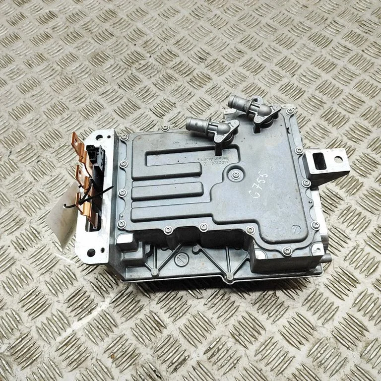 Voltage converter inverter 9J1901131E