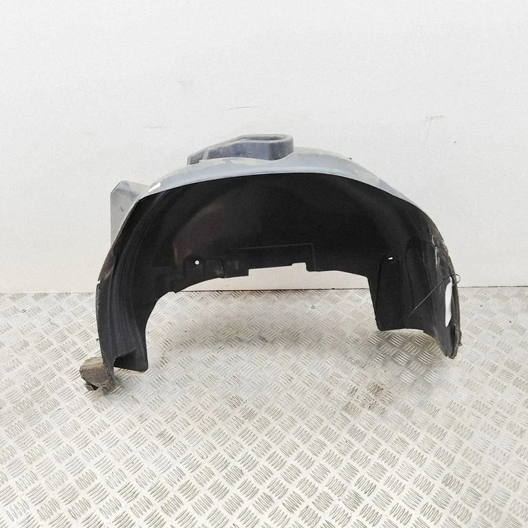 Tagumine poritiivakate – Peugeot Partner III (2018-)