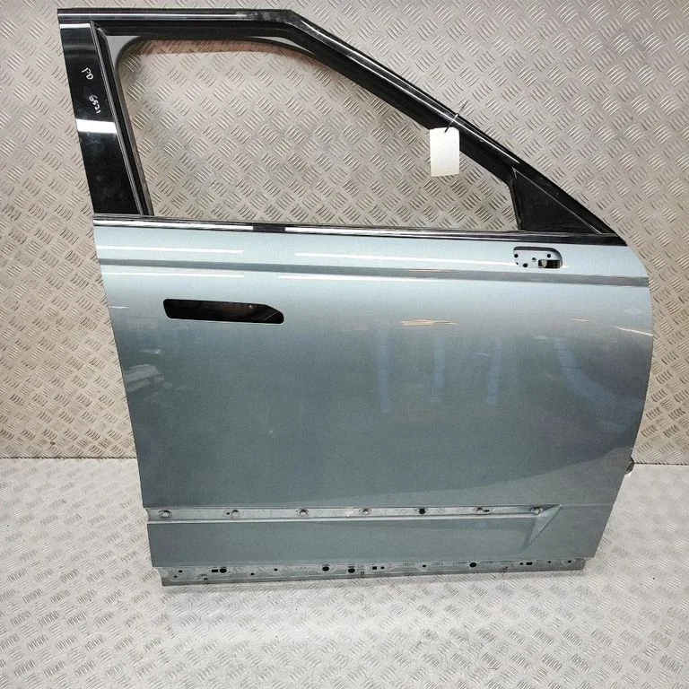 Priekšējās durvis 551001482AADYJ
