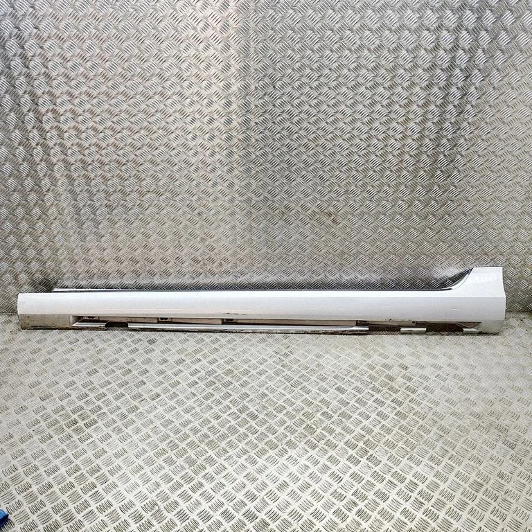 Sill 31333004