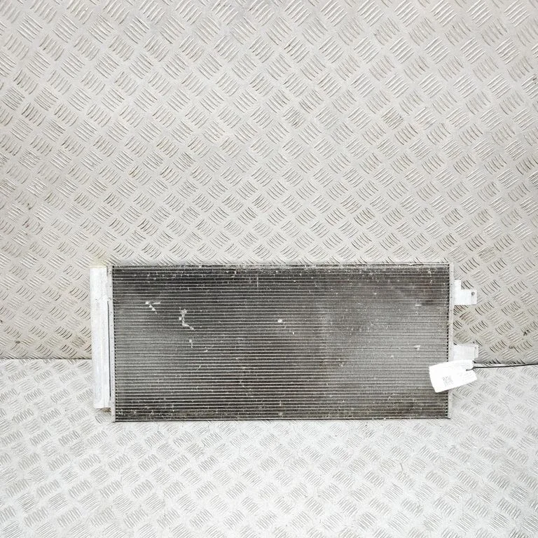 Gaisa kondicioniera dzesēšanas radiators (kondensators) 31439781