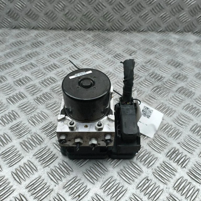 ABS block – Volvo S60 (2014-2018)