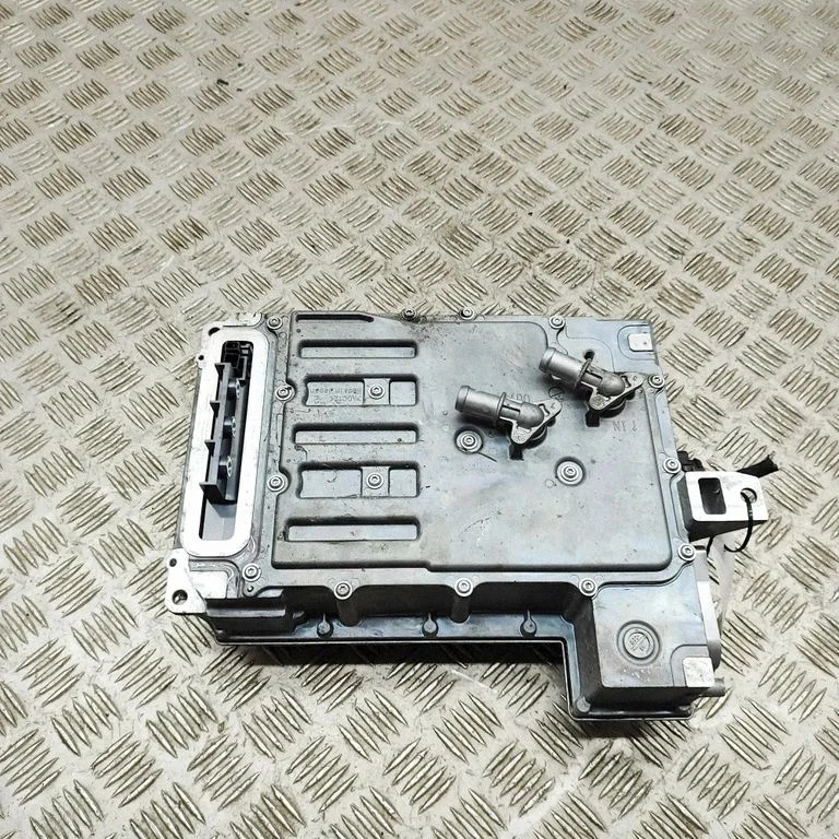 Voltage converter inverter 9J1907123F