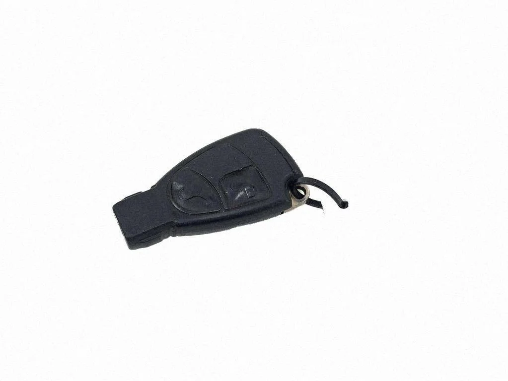 Ignition key/card – Mercedes-Benz C-Class W203 (2000-2007)