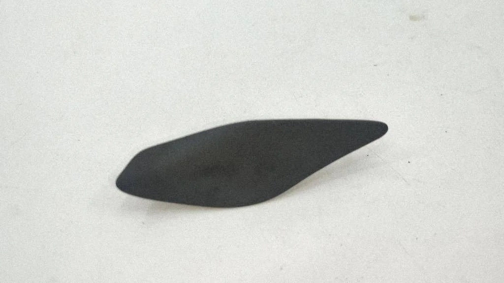Tailgate/trunk side cover trim – Mercedes-Benz C-Class W203 (2000-2007)