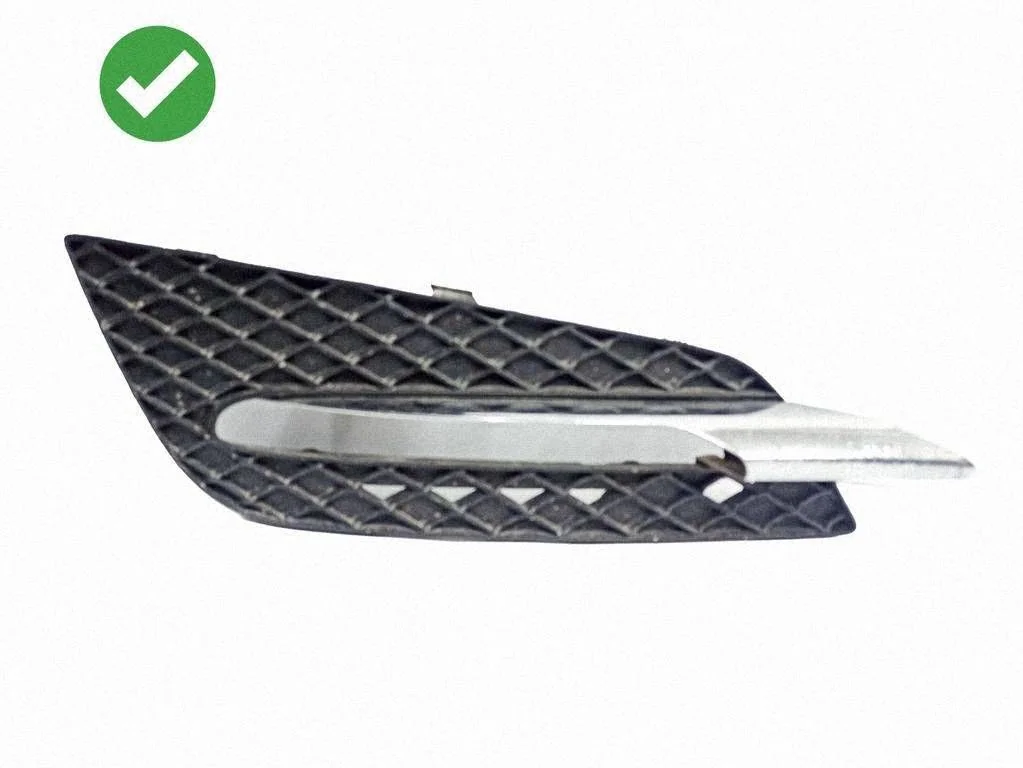 Front bumper lower grill – Mercedes-Benz R-Class W251 (2005-2013)