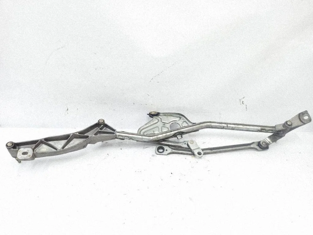 Front wiper linkage – Mercedes-Benz CLS-Class C219 (2003-2011)