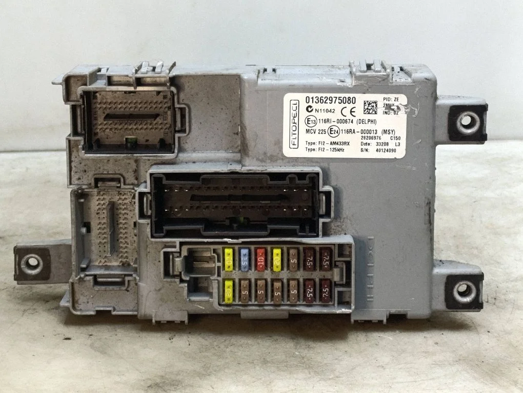 Fuse box set