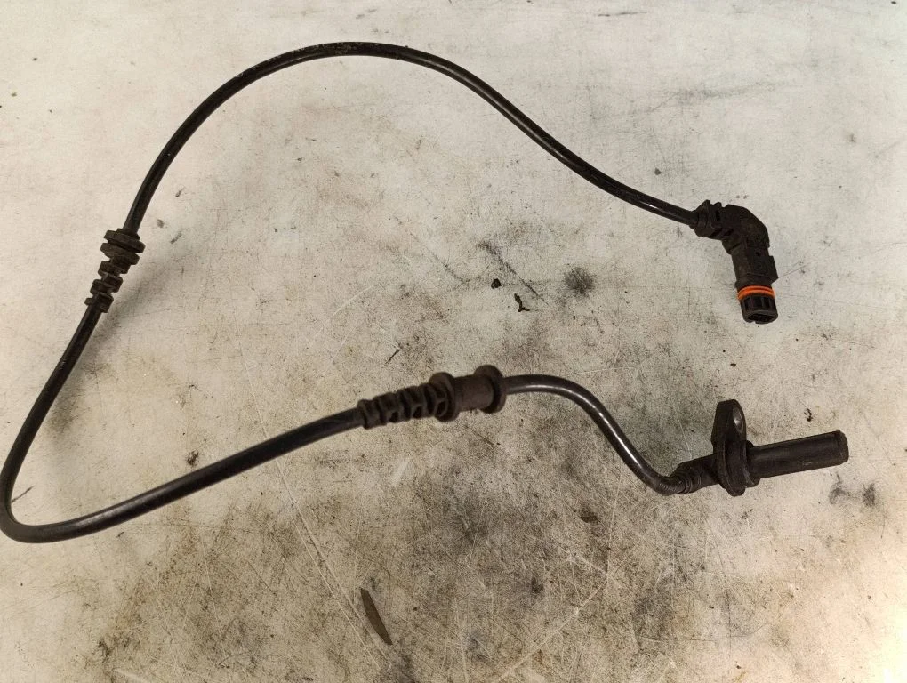 Esimene piduri ABS-andur – Mercedes-Benz E-klass W212 (2009-2016)