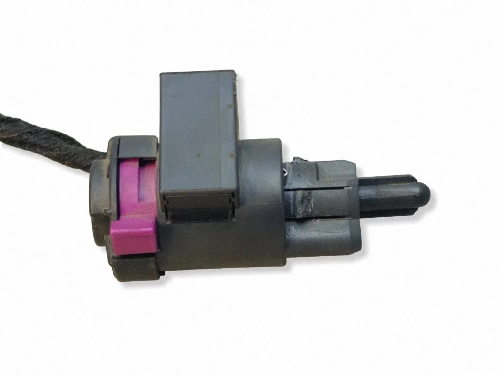Brake pedal sensor switch – Audi A6 Allroad C6 (2006-2011)