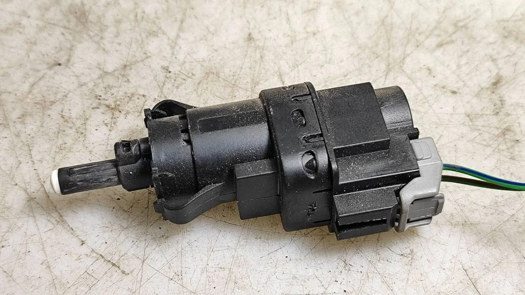 Brake pedal sensor switch – Ford Mondeo MK IV (2007-2014)