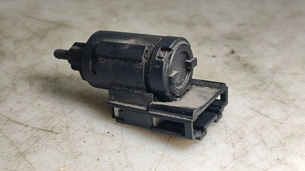 Brake pedal sensor switch – Audi A6 Allroad C5 (1999-2005)