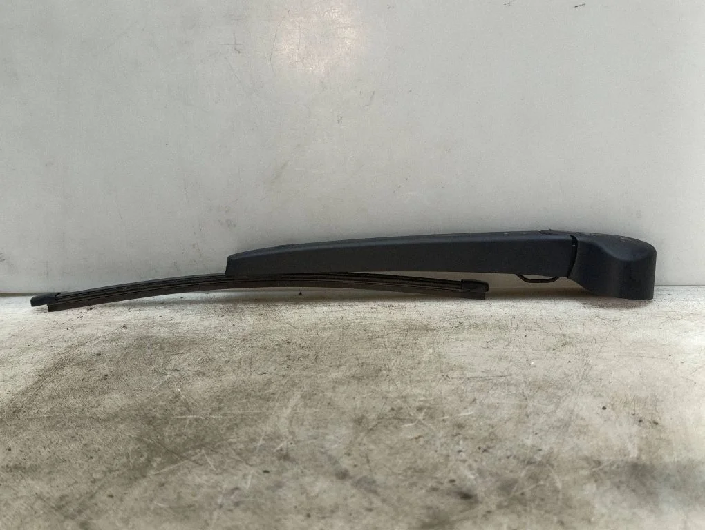Rear wiper blade arm – Skoda Enyaq iV (2020-)