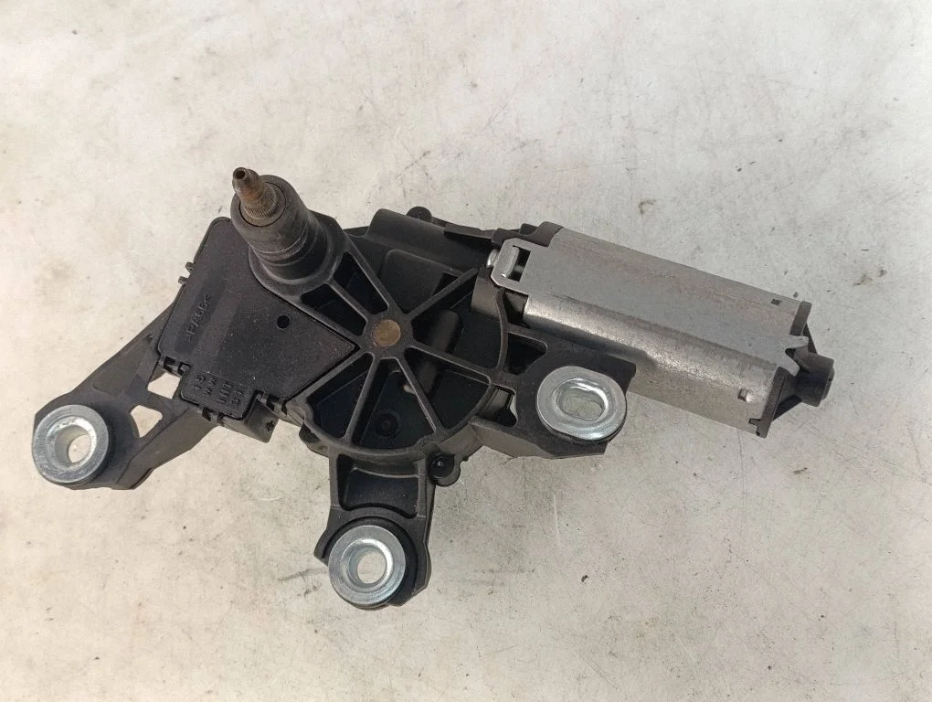Pióro wycieraczki tylnej – Audi A4 S4 B7 8E 8H (2005-2008)