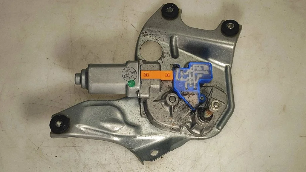 Pióro wycieraczki tylnej – Subaru Outback (2007-2009)