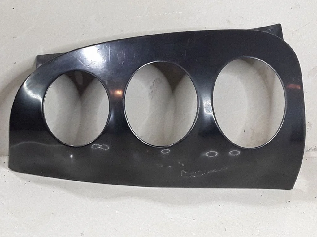 Rear/tail light trim molding – Smart ForTwo I MC01 (1999-2007)