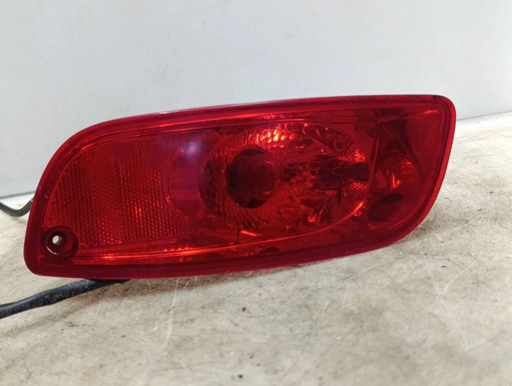 Rear fog light – Hyundai Santa Fe (2006-2012)