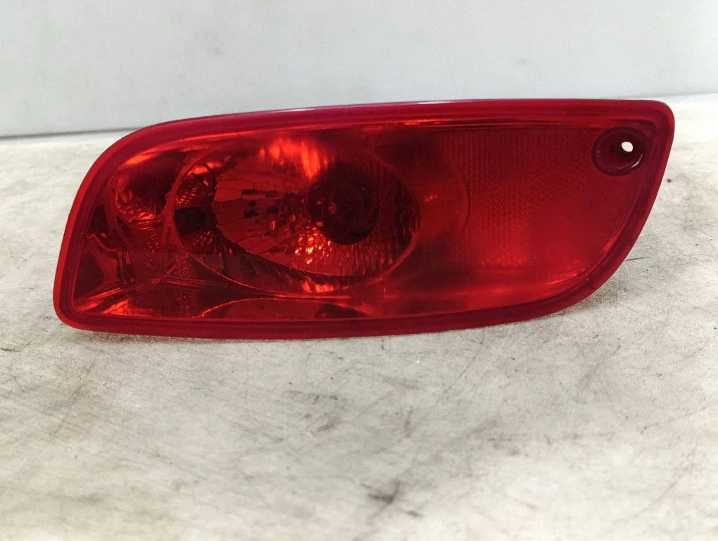 Rear fog light – Hyundai Santa Fe (2006-2012)