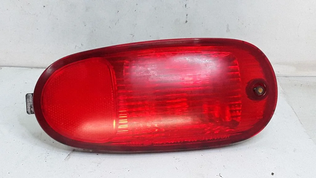 Rear fog light – Hyundai Santa Fe (2000-2006)