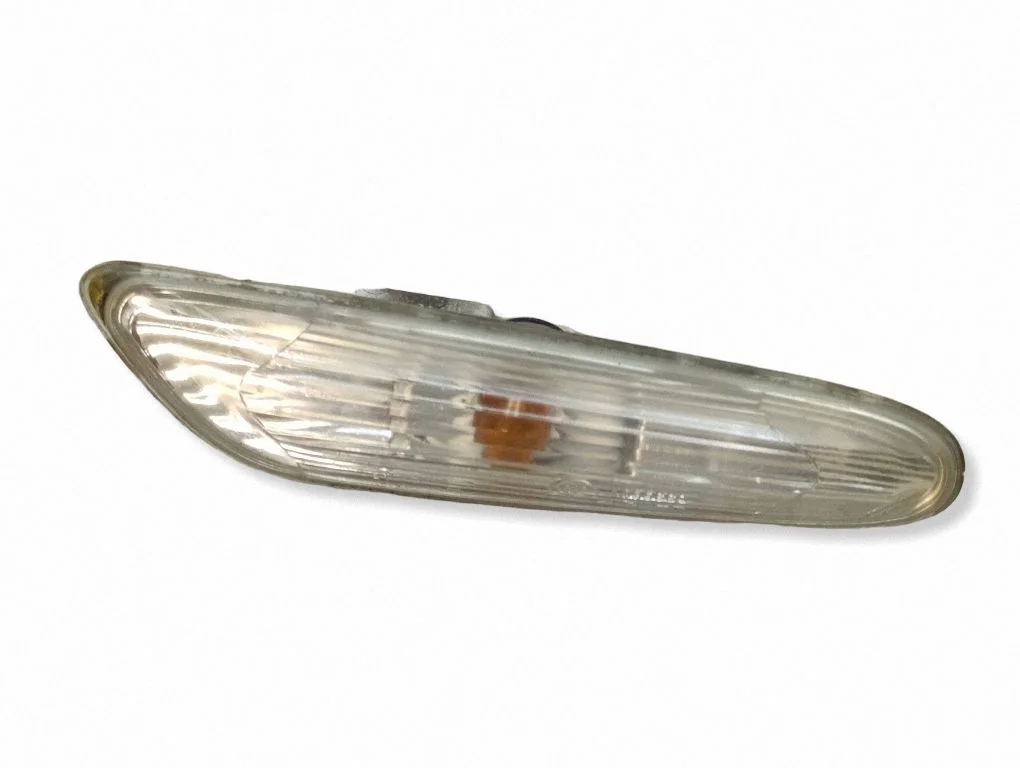 Front fender indicator light – BMW 3 Series E90 E91 (2005-2012)