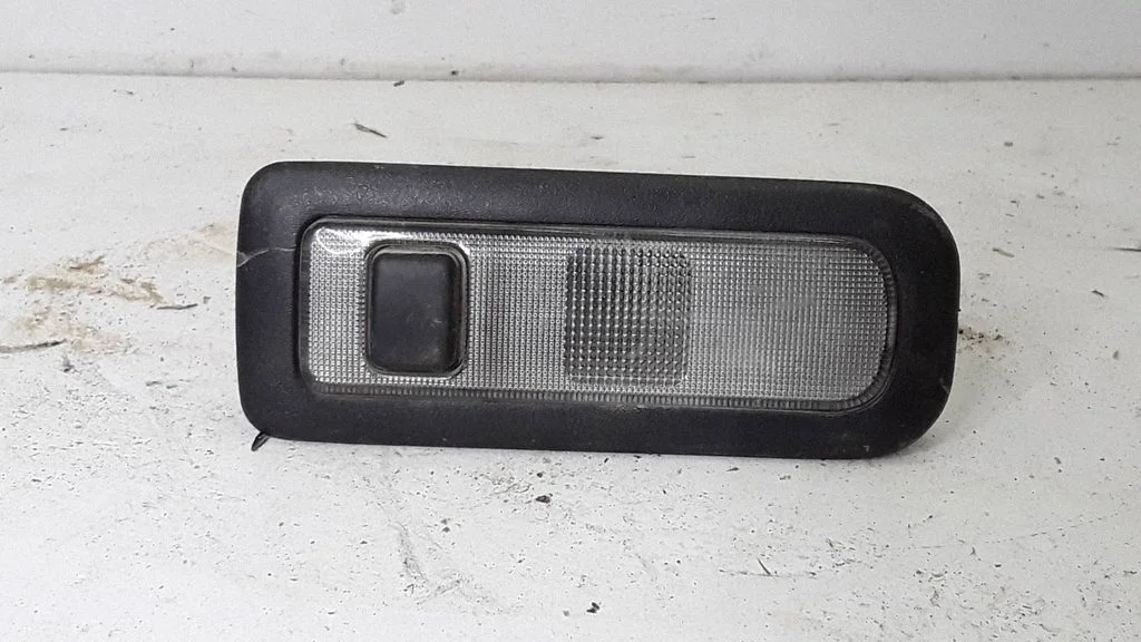 Boot/trunk interior light – Toyota Avensis T250 (2003-2006)