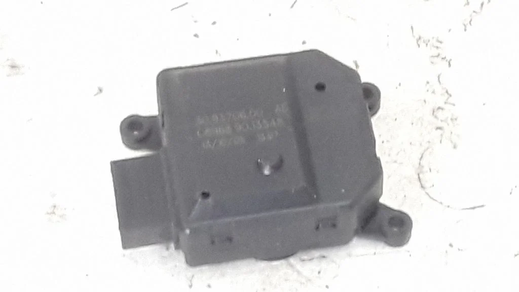 A/C air flow flap actuator/motor – Peugeot 307 (2001-2005)