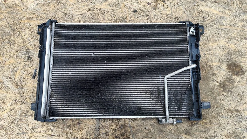 Kliimaseadme jahutusradiaator (kondensaator) 0477902914