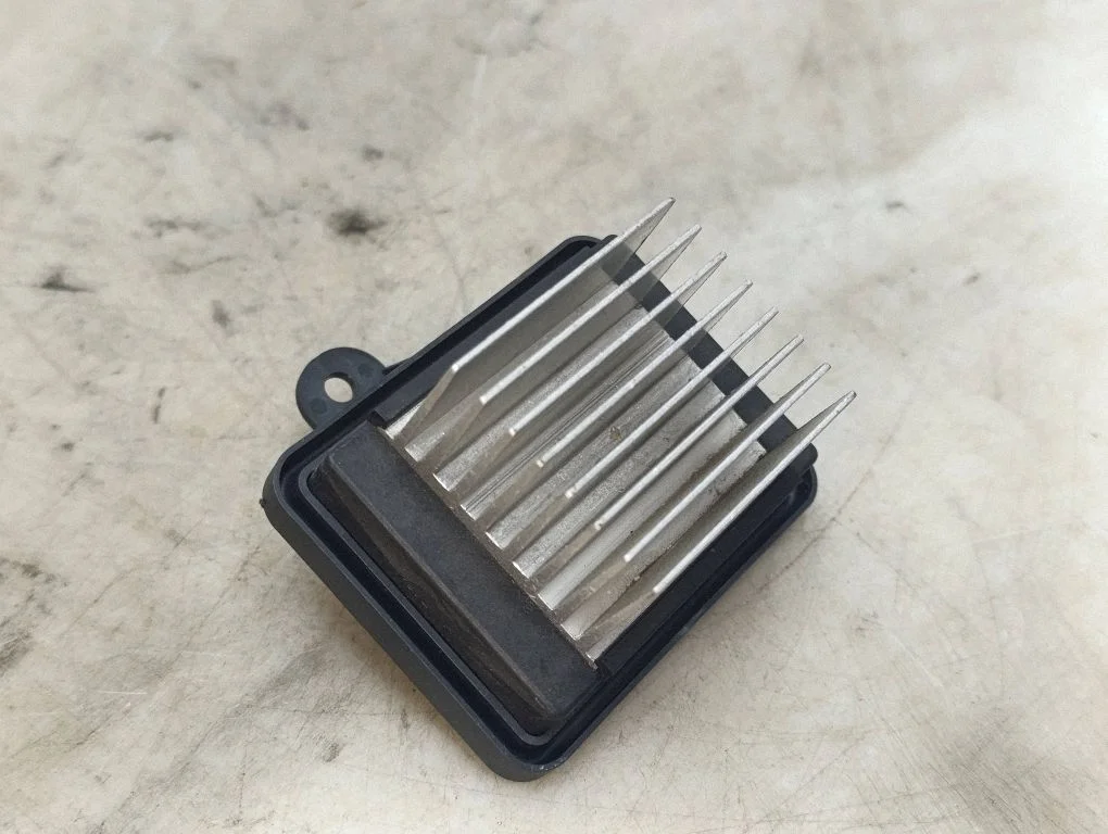 Salongipuhuri takisti 7015011004