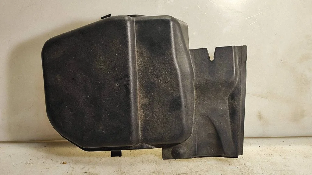Salongi õhufiltri kate – BMW 3-seeria E90 E91 (2005-2012)