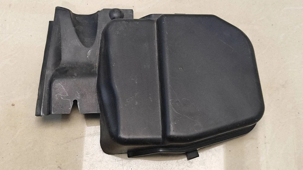 Salongi õhufiltri kate – BMW 3-seeria E90 E91 (2005-2012)