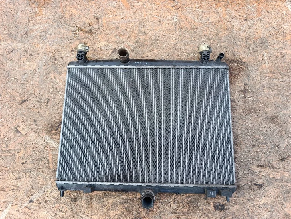 Jahutusvedeliku radiaator 9687359980
